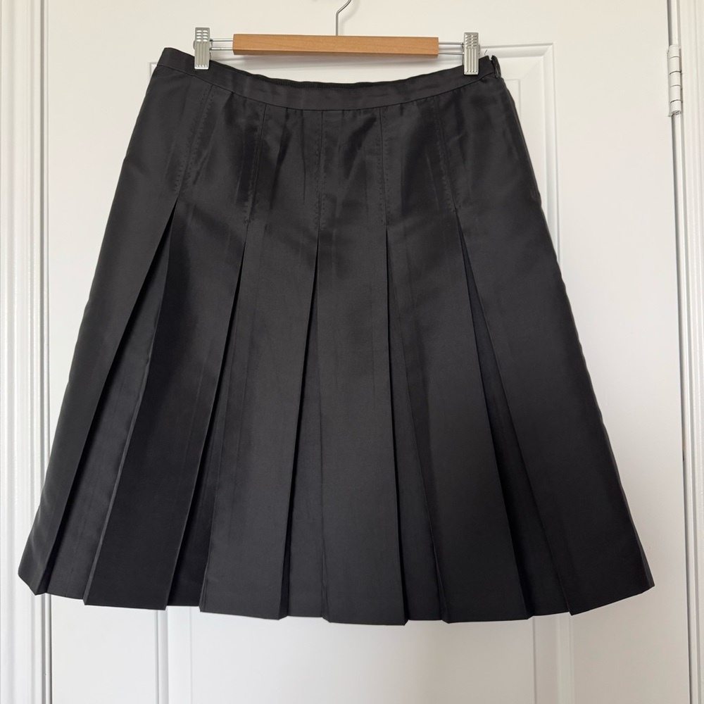 Moschino Silk Blend Black Pleated Skirt, Made in Italy, size 12